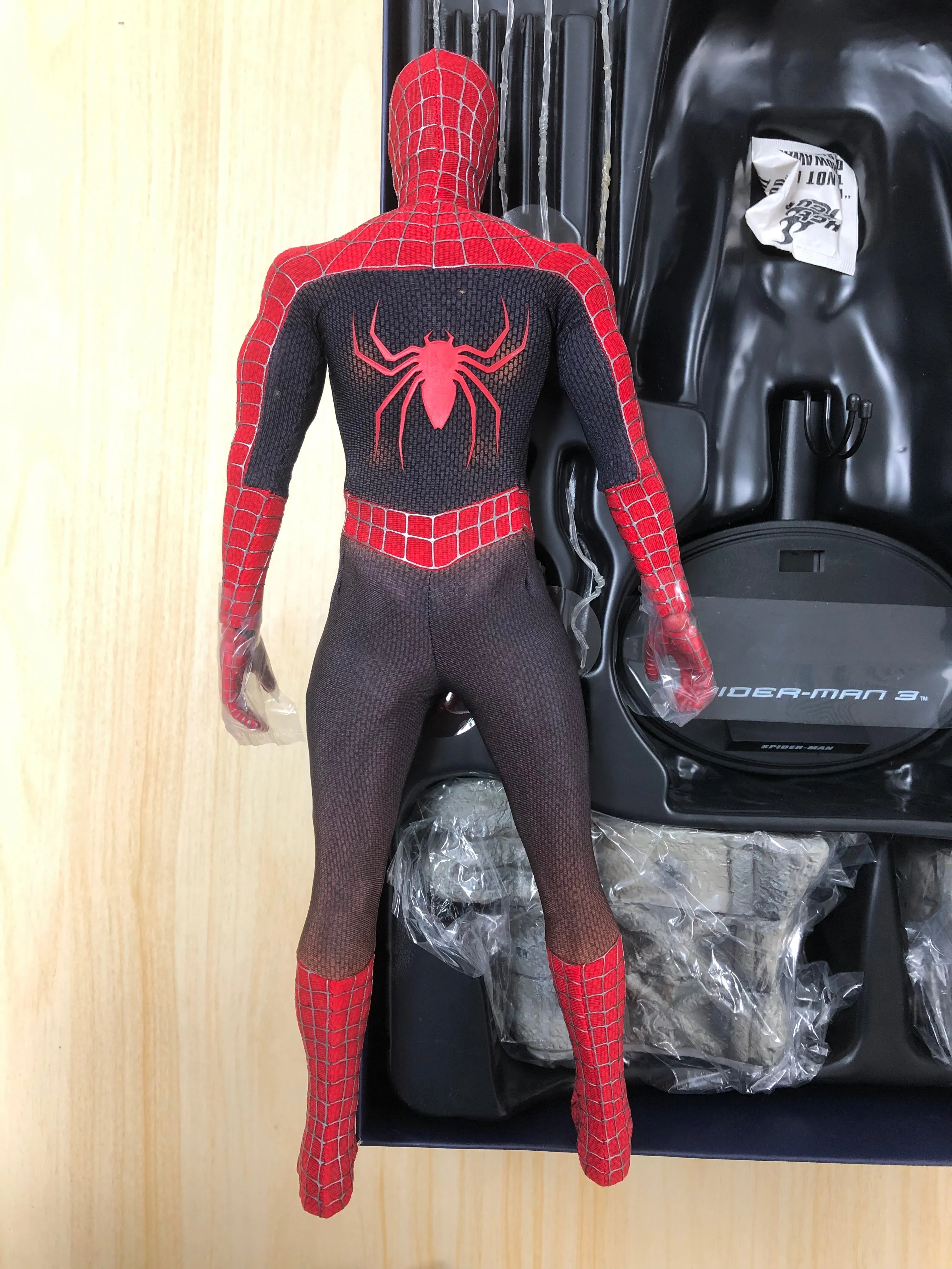 Hottoys Hot Toys 1/6 Scale MMS143 MMS 143 Spider-Man 3 - Spider-Man Action Figure USED