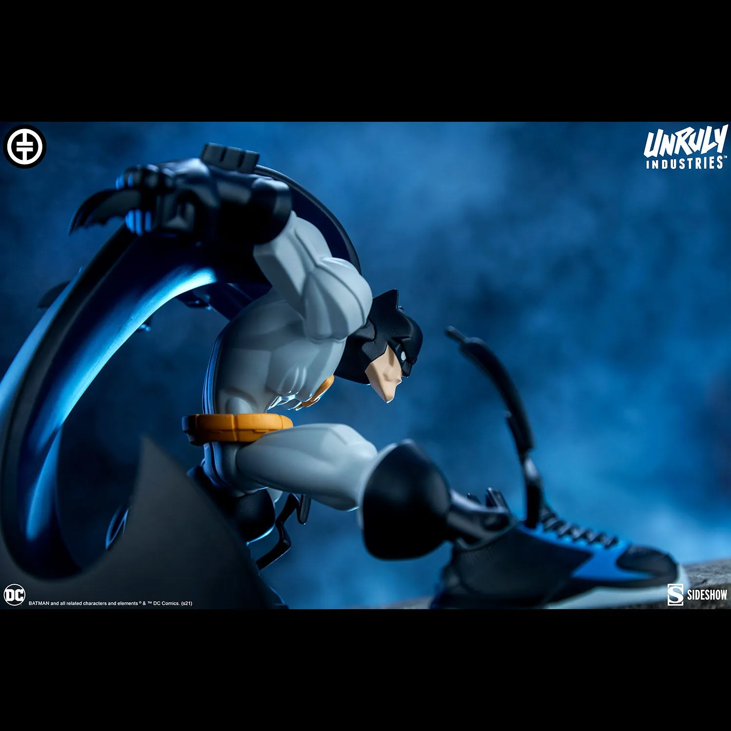 Sneakers Batman Limited Edition Figure ( Display Piece)