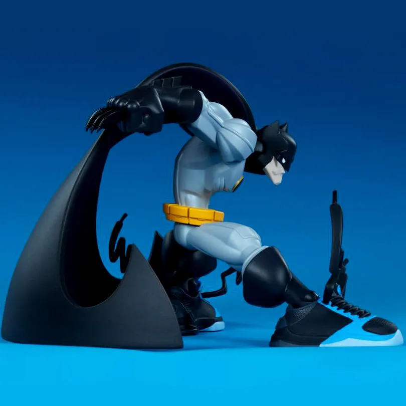 Sneakers Batman Limited Edition Figure ( Display Piece)