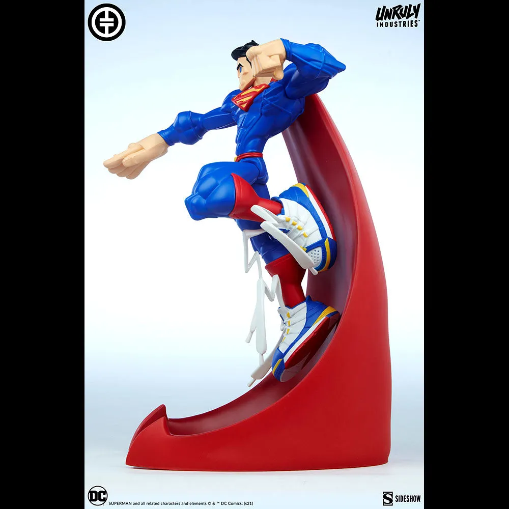 Sneakers Superman Limited Edition Figure