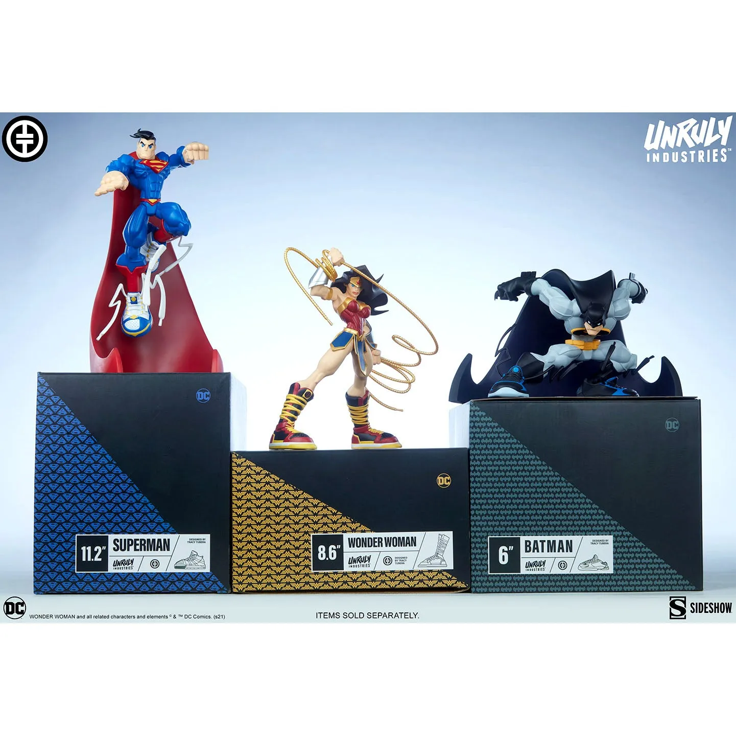 Sneakers Wonder Woman Limited Edition Figure